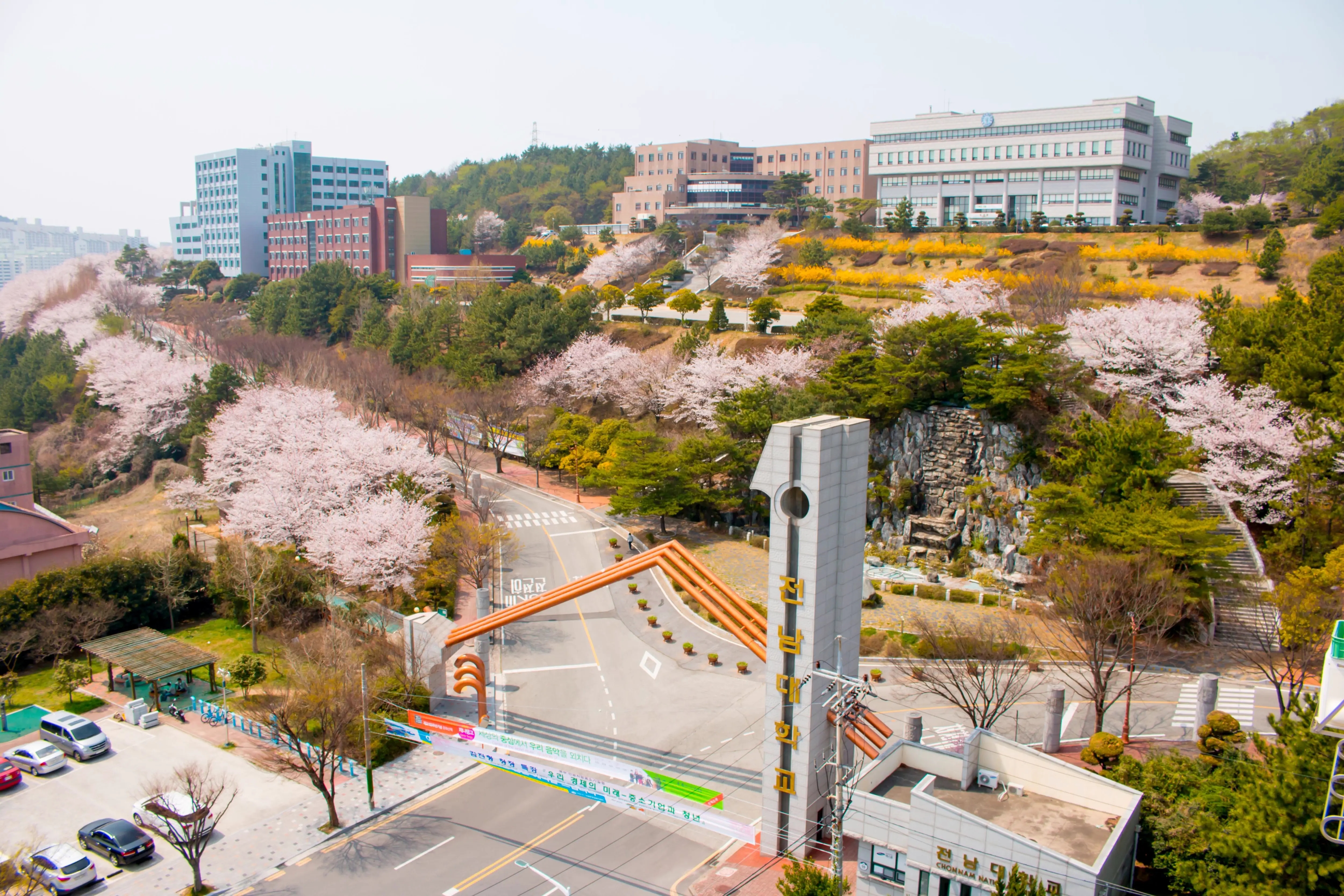 韩国留学费用一年多少