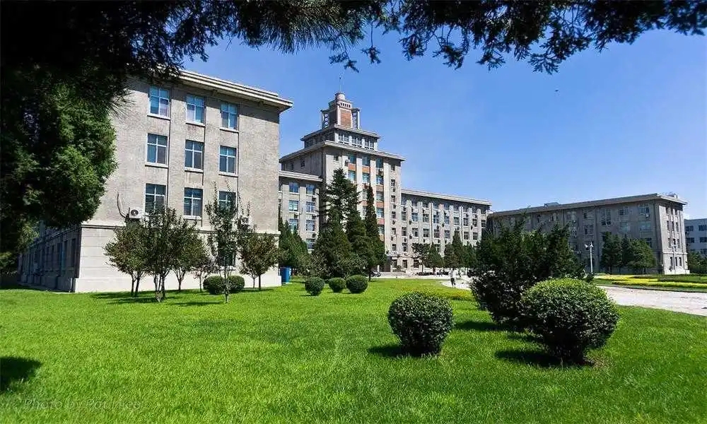 东北大学研究生院